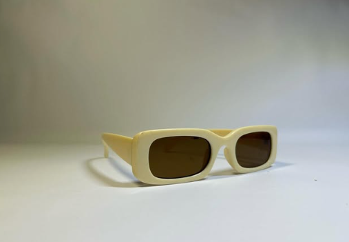 FUNKY GLASSES | PALE YELLOW